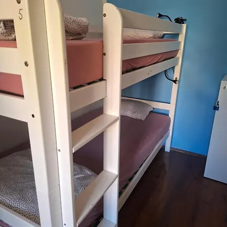 Hostel Kvarner-rooms With Private Bathrooms& Dorms *