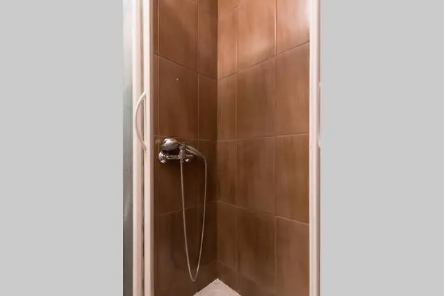 Hostel Kvarner-rooms With Private Bathrooms& Dorms Rijeka