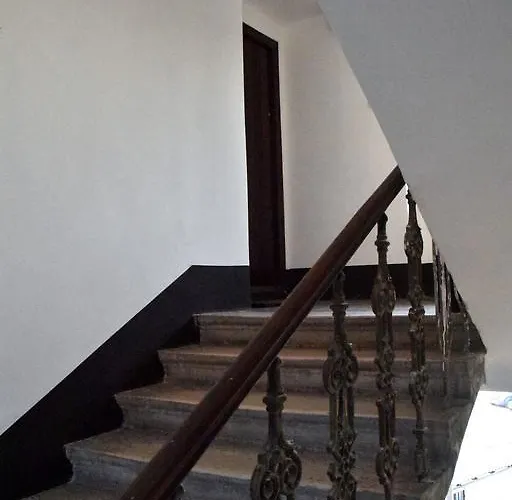 Kvarner-rooms With Private Bathrooms& Dorms Hostel Rijeka