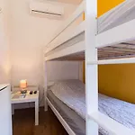 Hostel Kvarner-rooms With Private Bathrooms& Dorms Rijeka