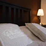 Vandrarhem Kvarner-rooms With Private Bathrooms& Dorms *