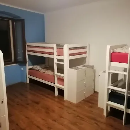 Hostel Kvarner-rooms With Private Bathrooms& Dorms *