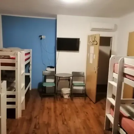 Hostel Hostel Kvarner-All Rooms With Private Bathrooms & Dorms *