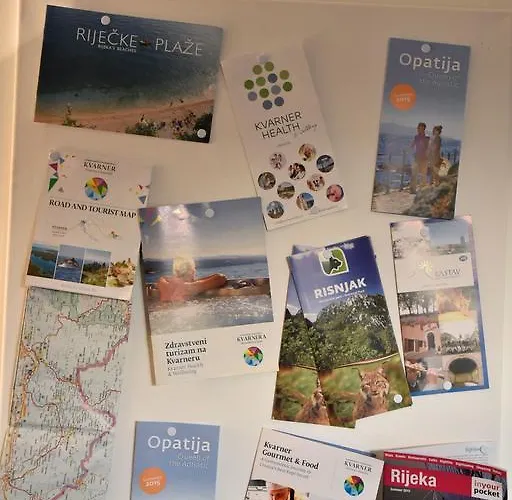 Kvarner-rooms With Private Bathrooms& Dorms