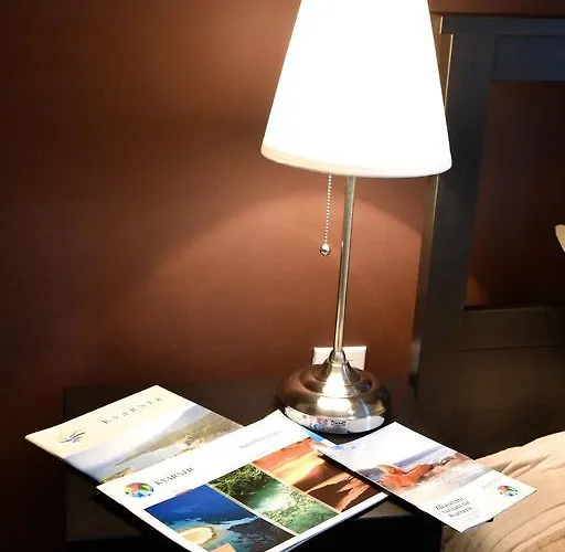 Kvarner-rooms With Private Bathrooms& Dorms * リエカ